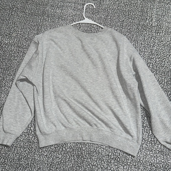 Disney- Let there be Love Crew - Picture 4 of 5